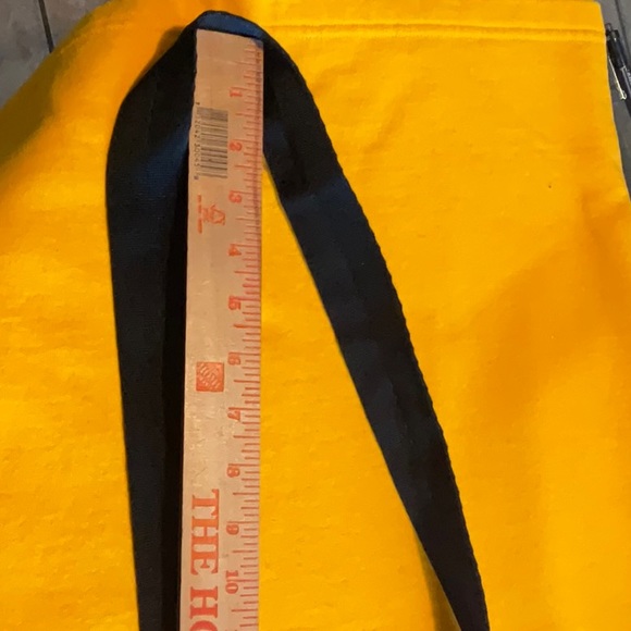 Stone Mountain Genuine Leather Black Sling Crossbody Bag, NWT - Picture 8 of 16